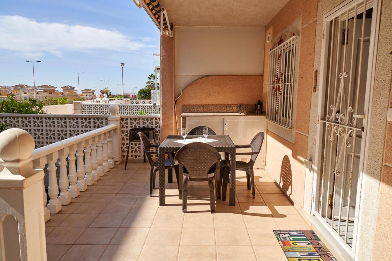 Apartment Altos De La Bahia X Торрев'єха Екстер'єр фото