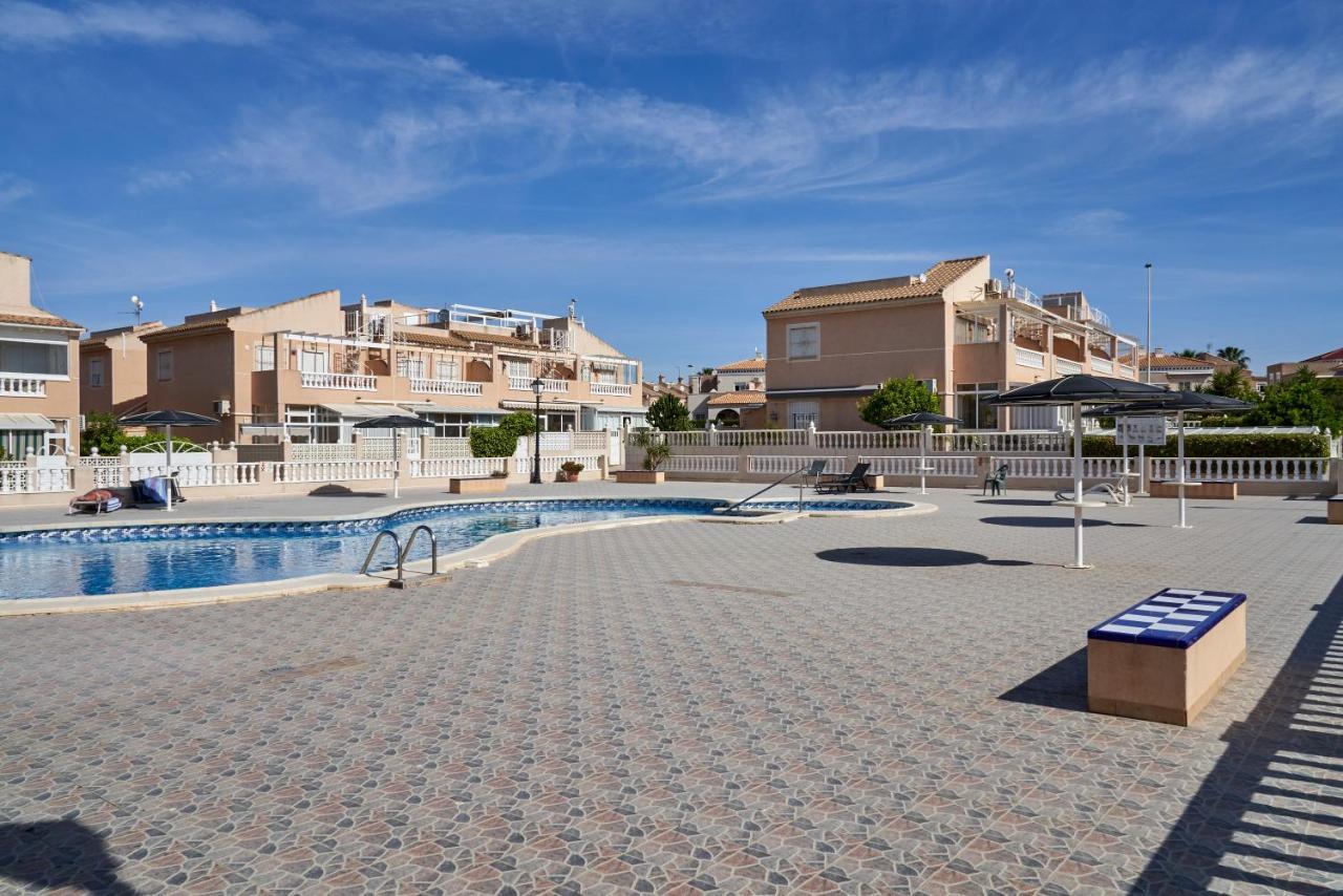 Apartment Altos De La Bahia X Торрев'єха Екстер'єр фото