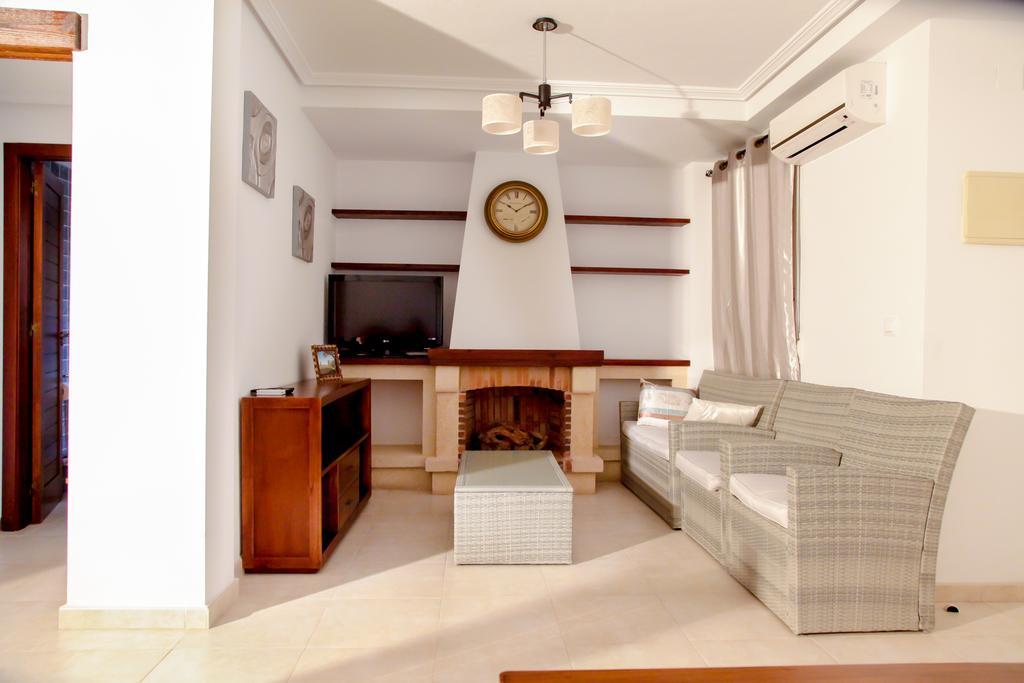 Apartment Altos De La Bahia X Торрев'єха Номер фото